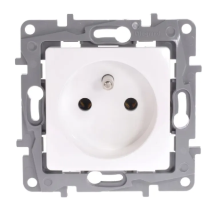 NILOE 2/ ECO MODUŁ BIAŁY GNIAZDO 1X Z/U ZACISKI ŚRUBOWE 16A 250V