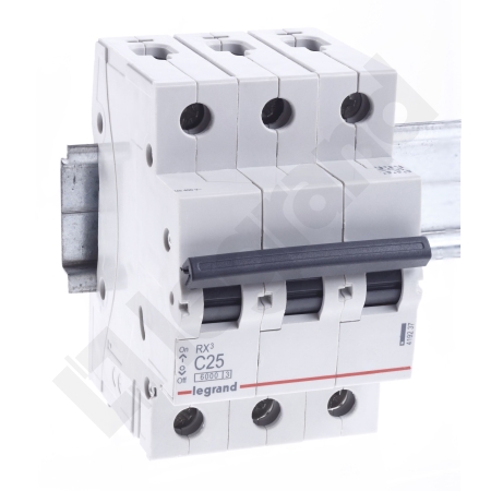 RX3 WYŁĄCZNIK NADPRĄDOWY C 25A 3P 3M 6KA