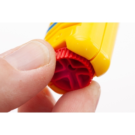 NÓŻ DO ŚCIAGANIA IZOLACJI NO.28H SECURA