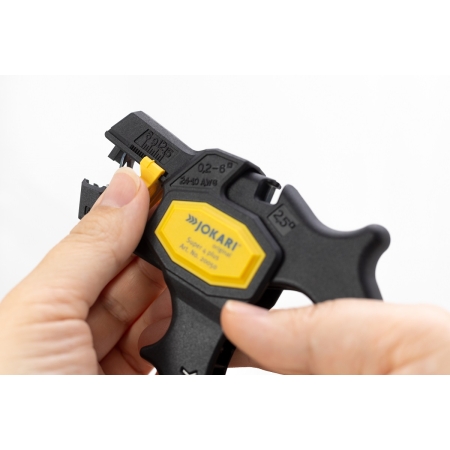 ŚCIĄGACZ IZOLACJI SUPER 4 PLUS