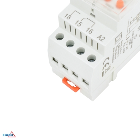 ZEGAR STERUJĄCY CYFROWY TYGODNIOWY 7D NA SZYNĘ SCHELINGER