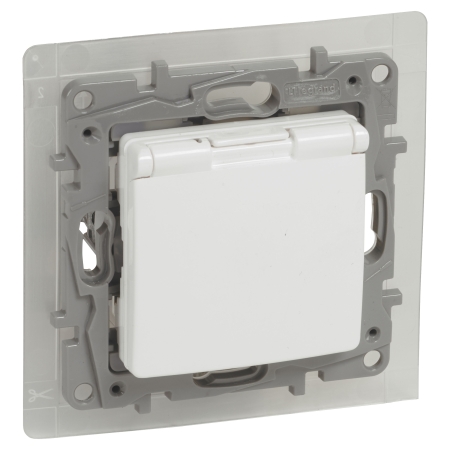 NILOE 2 MODUŁ BIAŁY GNIAZDO 1X Z/U Z KLAPKĄ IP44 ZACISKI ŚRUBOWE